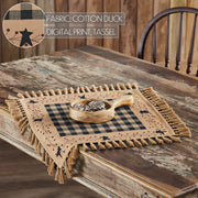 Pip Vinestar Table Topper 20x20