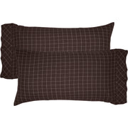 Wyatt King Quilt Set; 1-Quilt 105Wx95L w/2 Shams 21x37 6pc Bundle (Quilt-Shams, Pillow Cases, Bed Skirt)