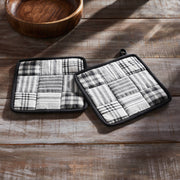 Sawyer Mill Black Pot Holder Set of 2 8x8 (4 Piece Buy One, Get One Free Bundle)