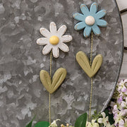 Distressed Wood Daisy Magnet  (2 Count Assortment)