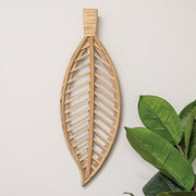 Natural Wood Laurel Leaf Wall Hanger - 17"