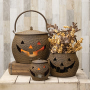 Hammered Rust Metal Jack O Lantern Cauldrons with Lids (Set of 3)