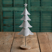 Farmhouse Christmas Tree