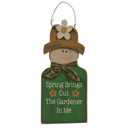 Distressed Wooden Spring Phrases Gardener Hanger  (3 Count Assortment)